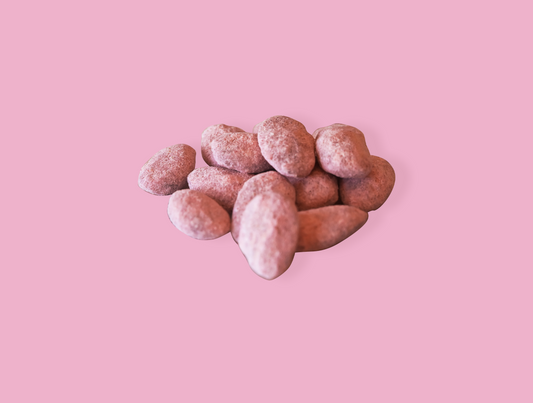 Almond covered with Strawberry